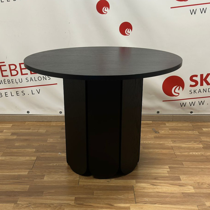 SOFT dining table (Exhibition) SOFT dining table (Exhibition)